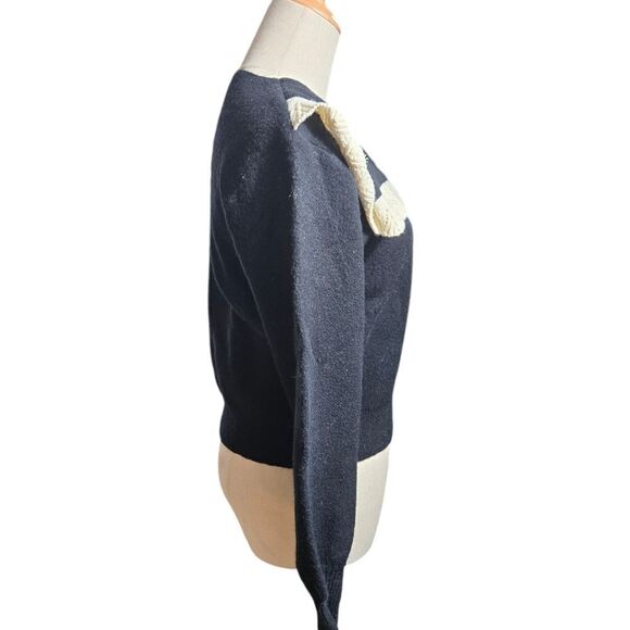 SHEIN Black Floral Embroidered Big Collar Sweater - Picture 2 of 5